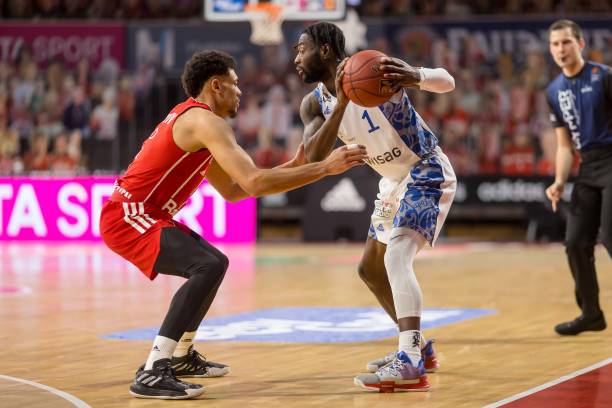 再度引发公 再度引发公