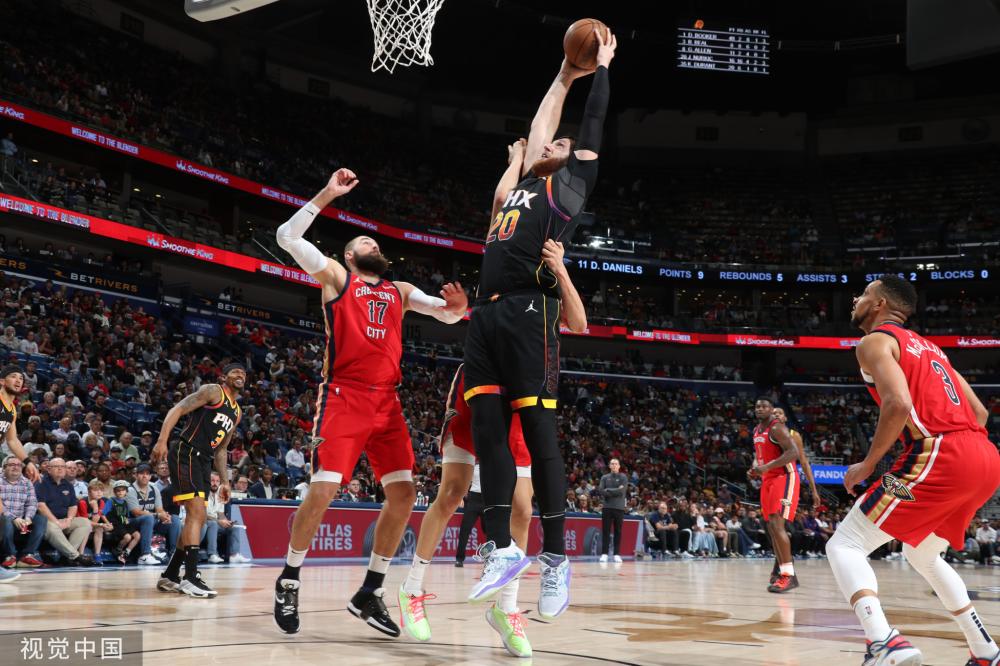 动发展的里 动发展的里