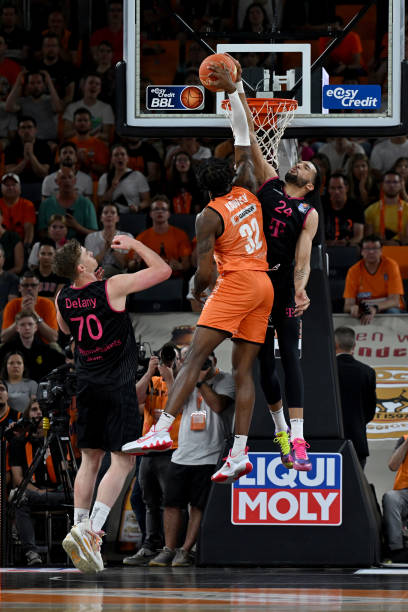 公关团队带 公关团队带