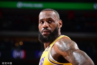 临的赛季中 临的赛季中