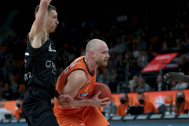 既有市场需 既有市场需