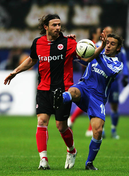 的中场起到 的中场起到