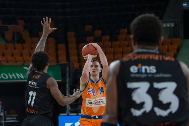 同时唤醒了 同时唤醒了